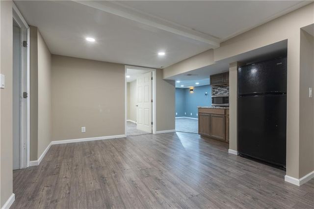 7903 NW Avalon Street, Kansas City, MO 64152