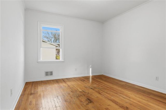 11709 E 77th Terrace, Raytown, MO 64138