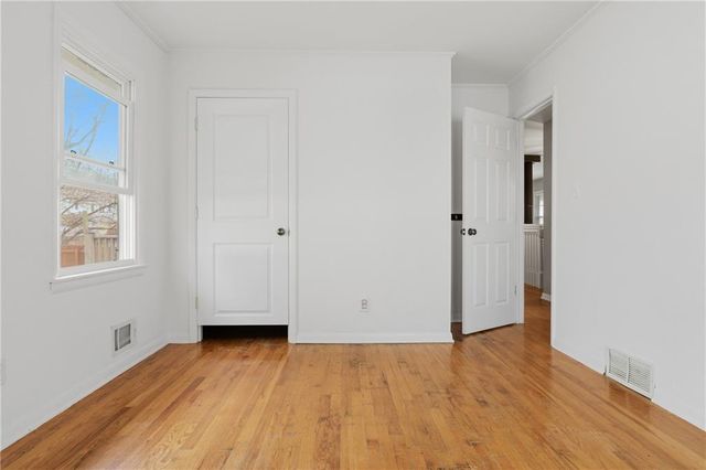 11709 E 77th Terrace, Raytown, MO 64138