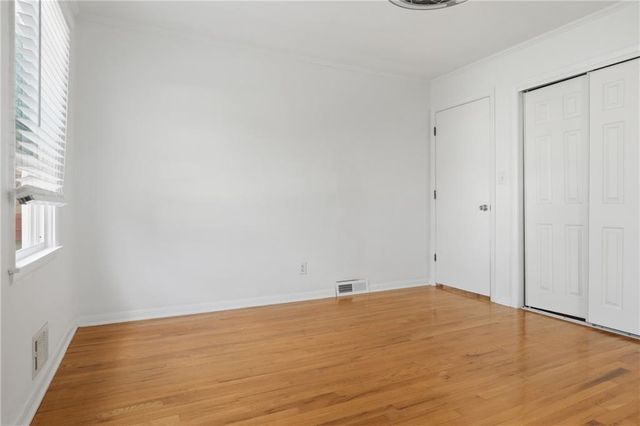 11709 E 77th Terrace, Raytown, MO 64138