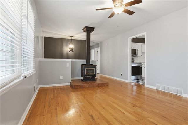 11709 E 77th Terrace, Raytown, MO 64138