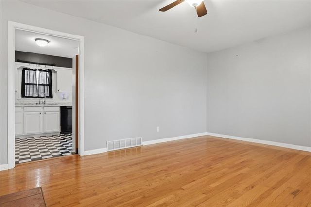 11709 E 77th Terrace, Raytown, MO 64138