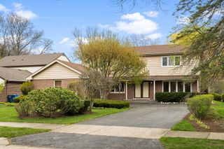 1837 Eastwood Avenue, Highland Park, IL 60035