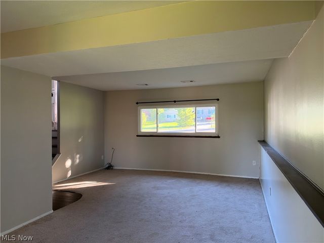 1930 Jo Ann Drive, Parma, OH 44134