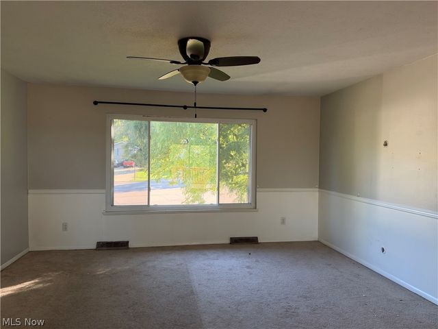 1930 Jo Ann Drive, Parma, OH 44134
