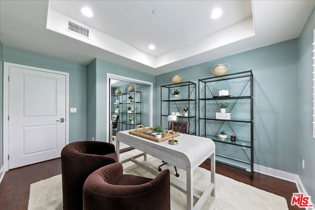 11115 Acama Street 107, Studio City, CA 91602