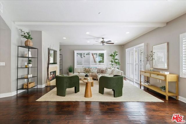 11115 Acama Street 107, Studio City, CA 91602