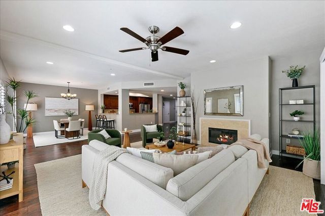 11115 Acama Street 107, Studio City, CA 91602