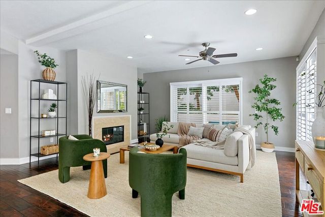 11115 Acama Street 107, Studio City, CA 91602
