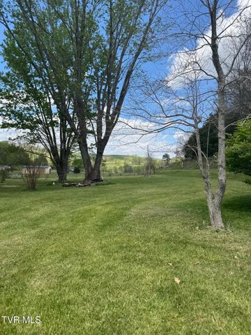 250 Valley View, Lebanon, VA 24266