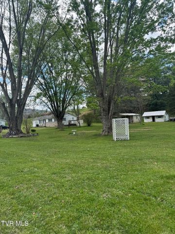 250 Valley View, Lebanon, VA 24266