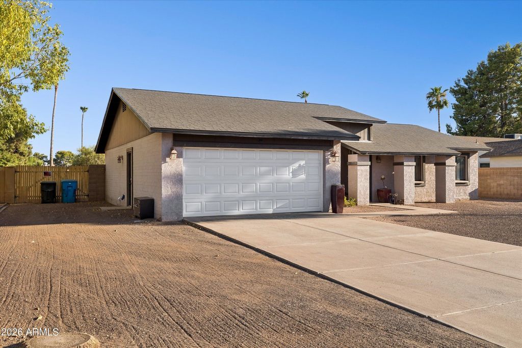 4921 E Winchcomb Drive, Scottsdale, AZ 85254 — photo 3