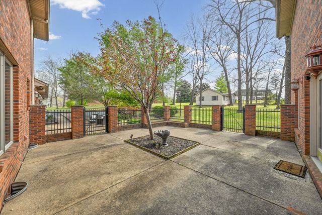 440 Petsch Lane, Hopkinsville, KY 42240