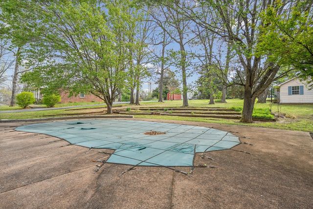 440 Petsch Lane, Hopkinsville, KY 42240