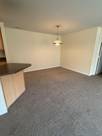 644 Cambridge Court 1b, Munster, IN 46321