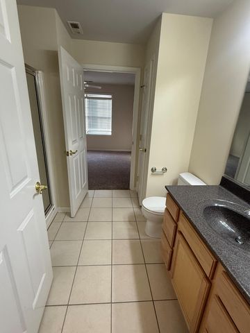 644 Cambridge Court 1b, Munster, IN 46321