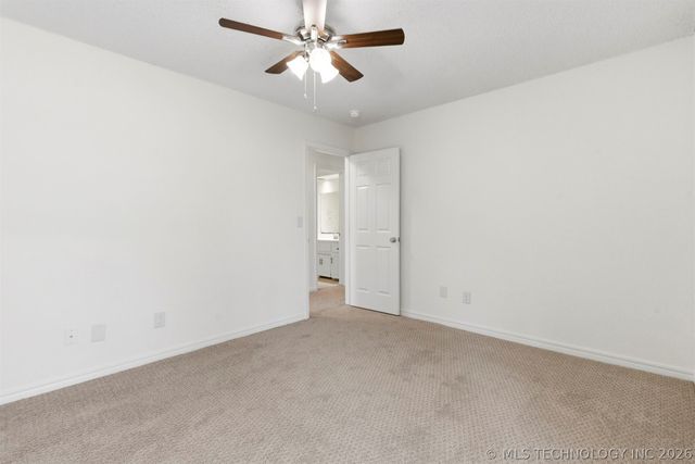 11607 S 5th Street, Jenks, OK 74037