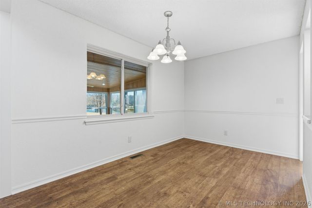 11607 S 5th Street, Jenks, OK 74037