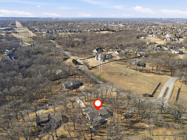 11607 S 5th Street, Jenks, OK 74037