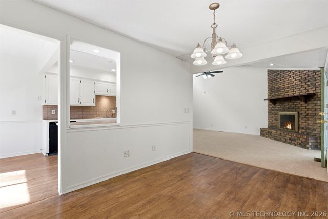 11607 S 5th Street, Jenks, OK 74037