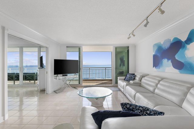 3546 S Ocean Boulevard 601, South Palm Beach, FL 33480