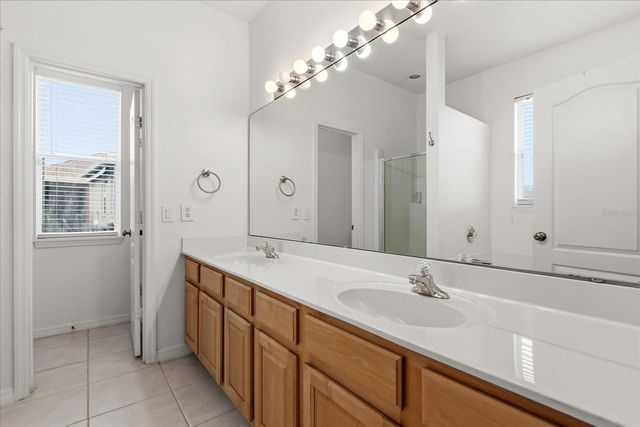 10518 EASTPARK WOODS DRIVE, Orlando, FL 32832