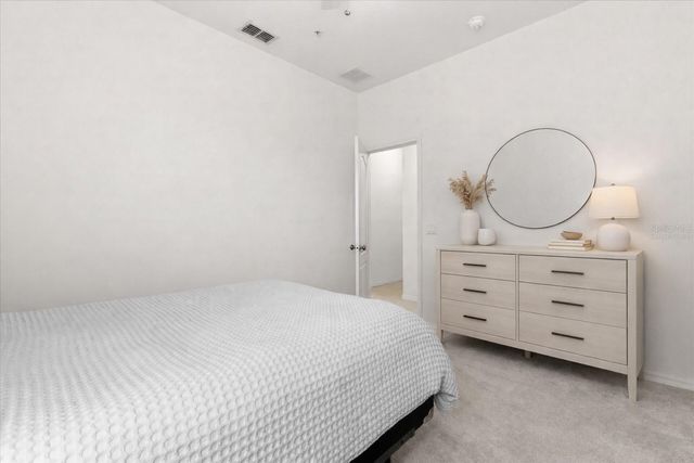 10518 EASTPARK WOODS DRIVE, Orlando, FL 32832