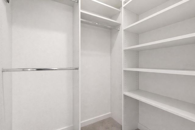 10518 EASTPARK WOODS DRIVE, Orlando, FL 32832