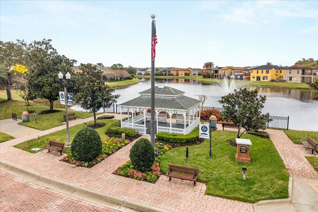 10518 EASTPARK WOODS DRIVE, Orlando, FL 32832