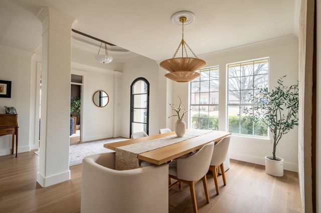 8125 Bottlebrush DR, Austin, TX 78750