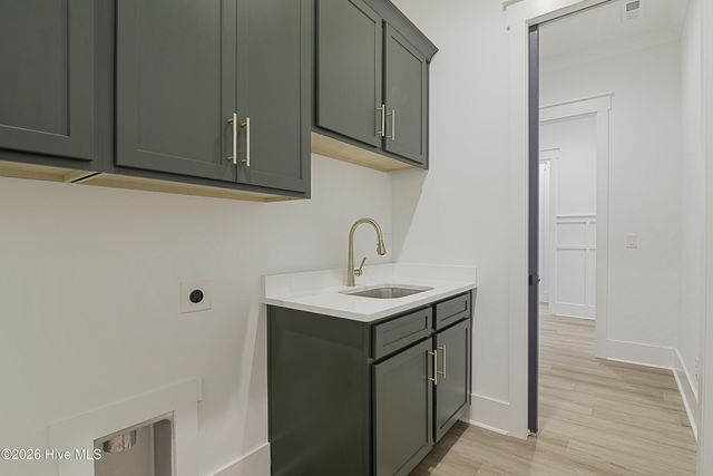 144 S Middleton Drive NW, Calabash, NC 28467