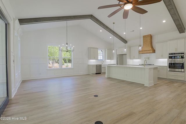 144 S Middleton Drive NW, Calabash, NC 28467