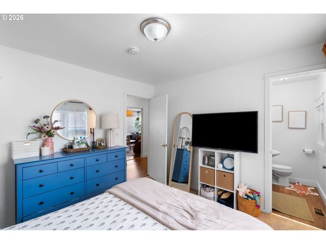 12425 Sw 7TH St, Beaverton, OR 97005