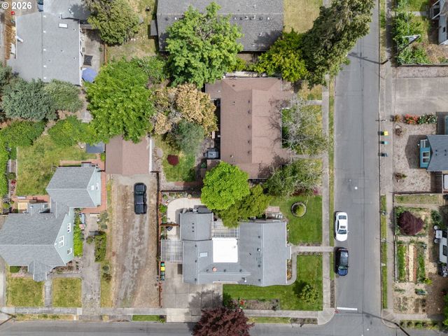 12425 Sw 7TH St, Beaverton, OR 97005