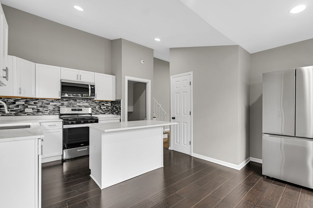 15320 CHERRY Lane, Markham, IL 60426 — photo 5