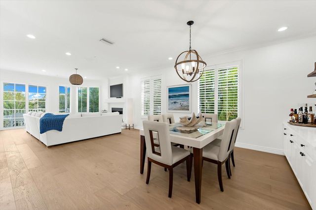 3941 HAMILTON CLUB CIRCLE 9, Sarasota, FL 34242