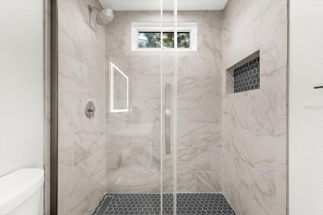 3941 HAMILTON CLUB CIRCLE 9, Sarasota, FL 34242