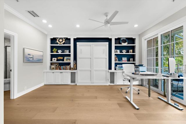 3941 HAMILTON CLUB CIRCLE 9, Sarasota, FL 34242