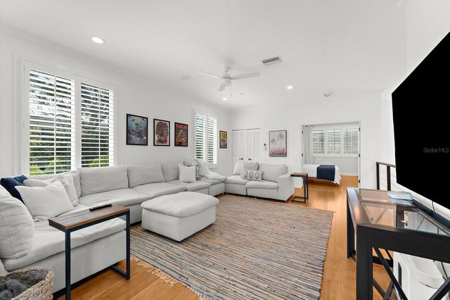 3941 HAMILTON CLUB CIRCLE 9, Sarasota, FL 34242