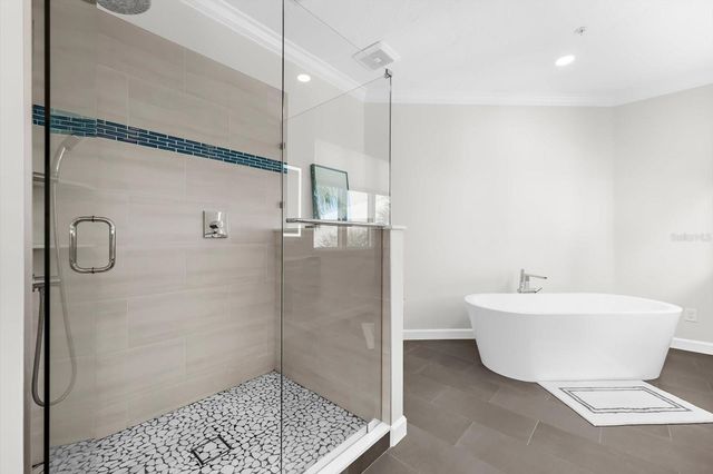 3941 HAMILTON CLUB CIRCLE 9, Sarasota, FL 34242