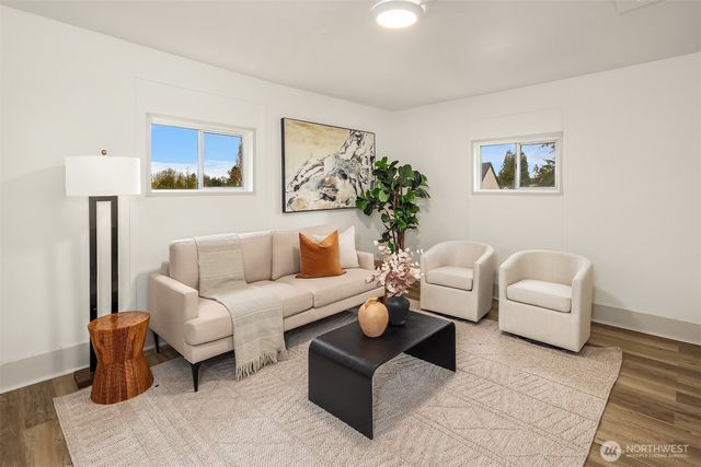 4715 S Orcas Street, Seattle, WA 98118