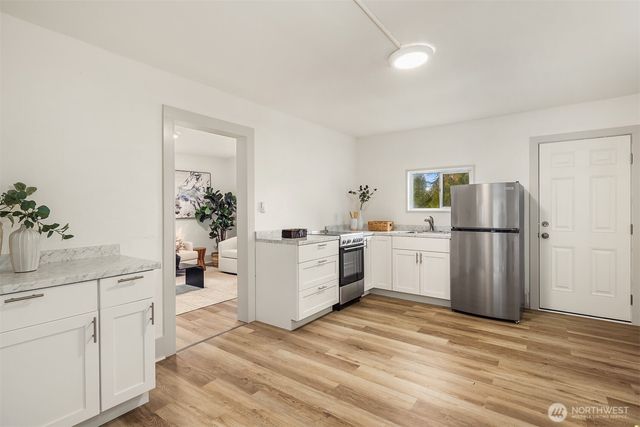 4715 S Orcas Street, Seattle, WA 98118