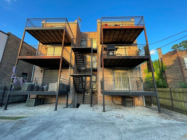 6938 S Dorchester Avenue 2, Chicago, IL 60637