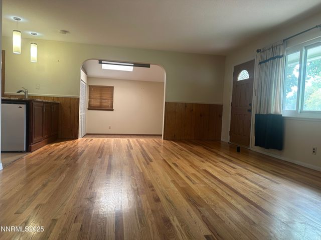 880 Ruby Avenue, Reno, NV 89503