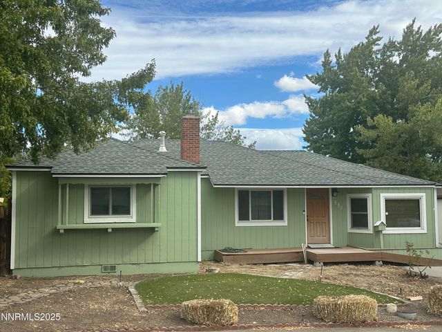 880 Ruby Avenue, Reno, NV 89503