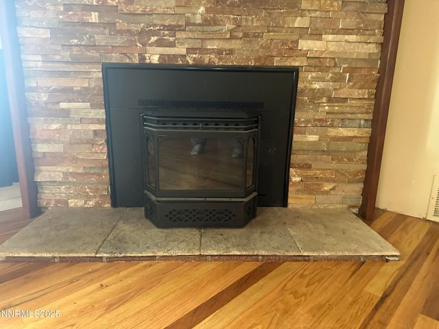 880 Ruby Avenue, Reno, NV 89503