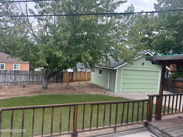 880 Ruby Avenue, Reno, NV 89503