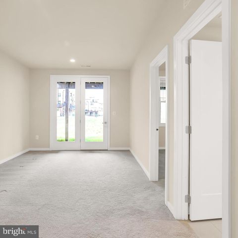 23580 BELVOIR WOODS TER, Ashburn, VA 20148
