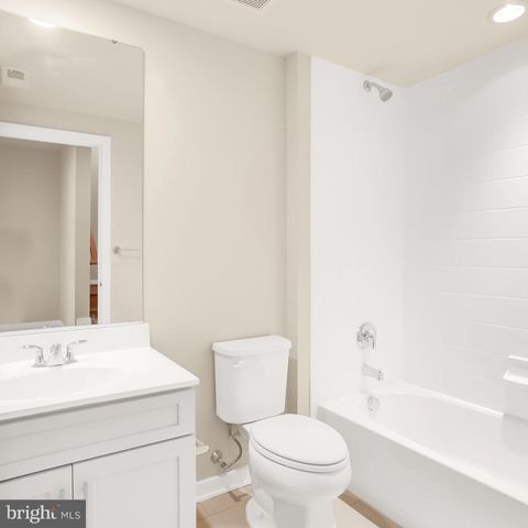 23580 BELVOIR WOODS TER, Ashburn, VA 20148