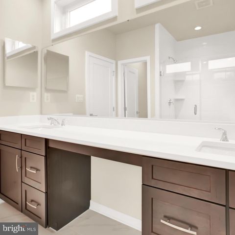 23580 BELVOIR WOODS TER, Ashburn, VA 20148